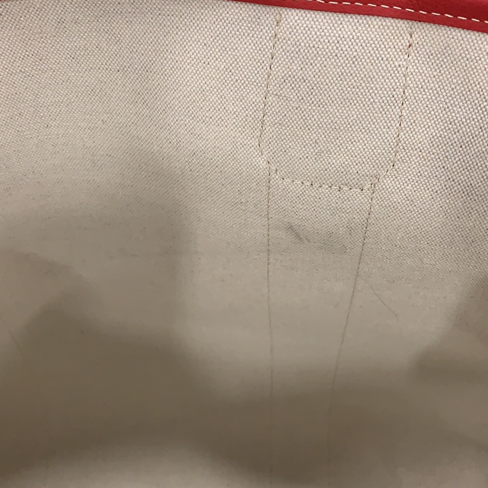 Goyard Red Limited Edition Jumbo Tote Bag with Dog Reading a Book Design - Picture 4 of 7